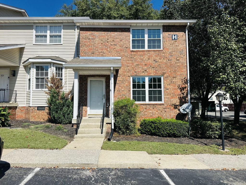 325 Timberway Cir, Nashville, TN 37214