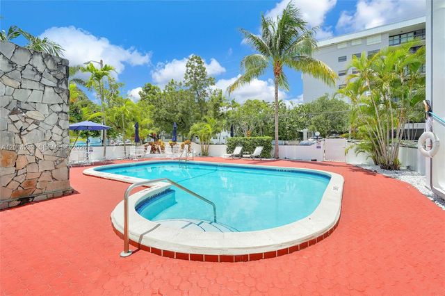 1075 93rd Street 207, Bay Harbor Islands, FL 33154