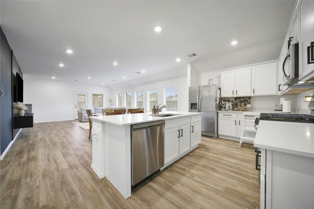 1386 Antigua Drive, Conroe, TX 77301