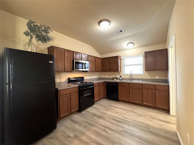 822 N Katydid Court, Conroe, TX 77301