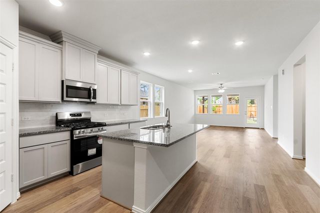 4209 Red Cedar Ring Lane, Pinehurst, TX 77362