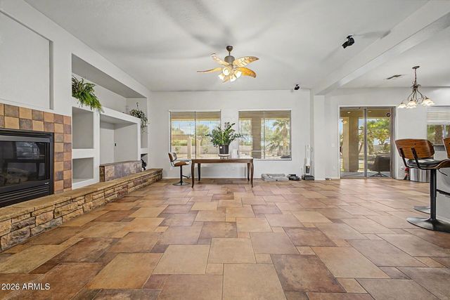 14389 W BECKER Lane, Surprise, AZ 85379