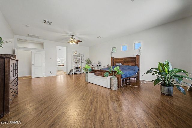 14389 W BECKER Lane, Surprise, AZ 85379