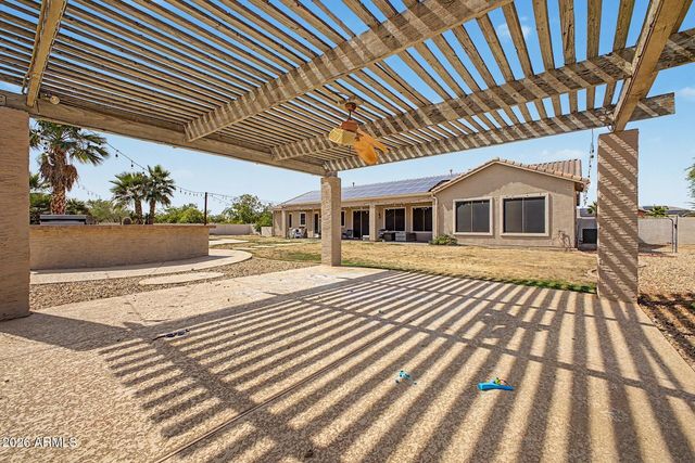 14389 W BECKER Lane, Surprise, AZ 85379