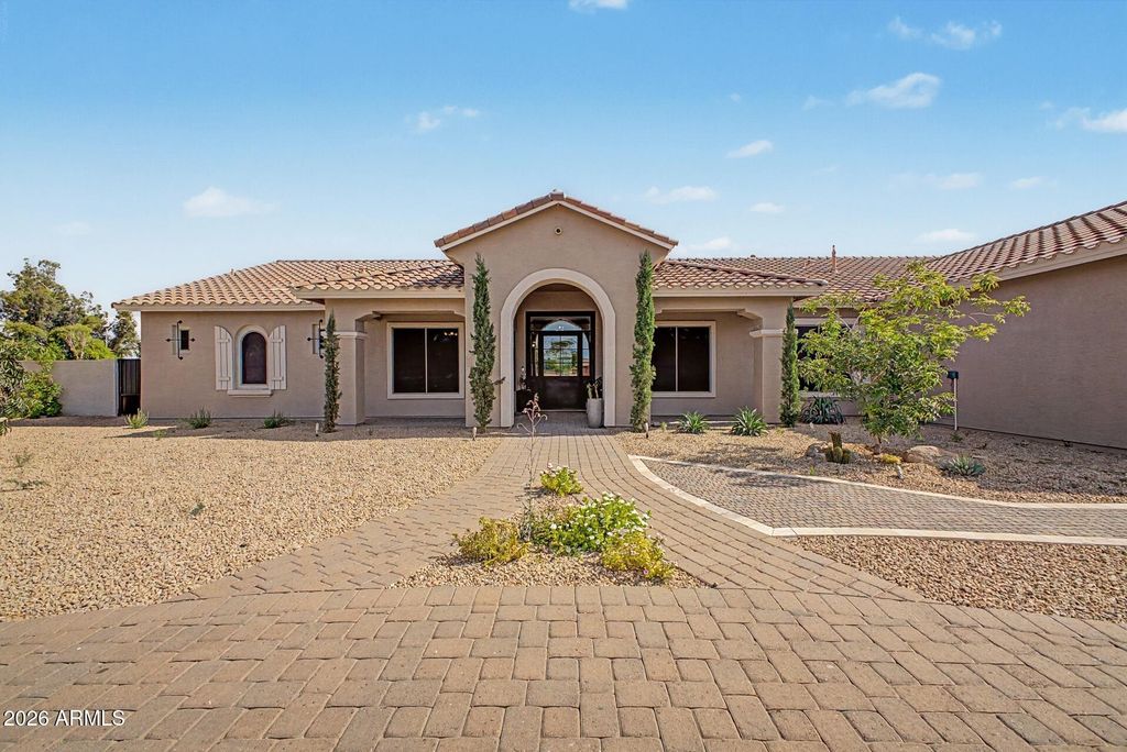 14389 W BECKER Lane, Surprise, AZ 85379 — photo 4