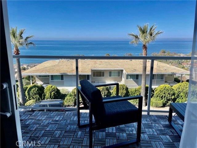 21703 Ocean Vista 303, Laguna Beach, CA 92651