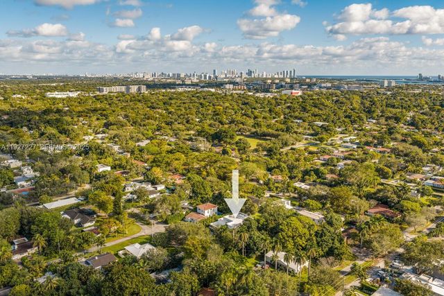 11143 NE 8th Ave, Biscayne Park, FL 33161