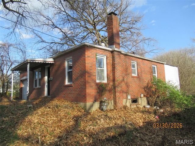 357 Fork Drive, Riverview, MO 63137