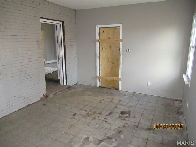 357 Fork Drive, Riverview, MO 63137