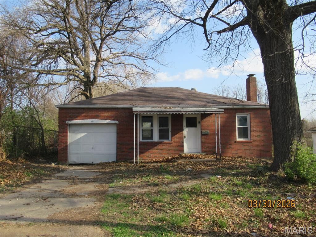 357 Fork Drive, Riverview, MO 63137