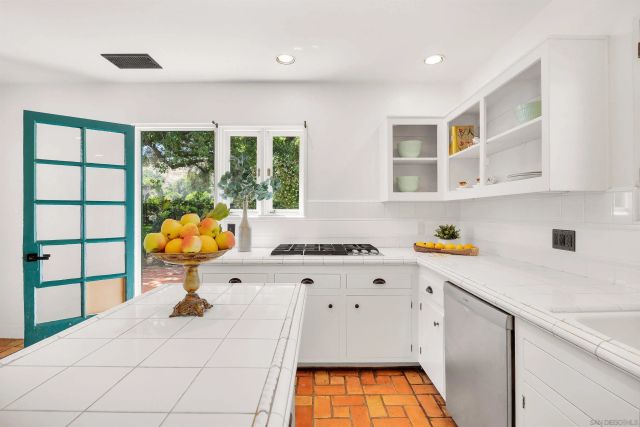 3640 Gird Rd, Fallbrook, CA 92028