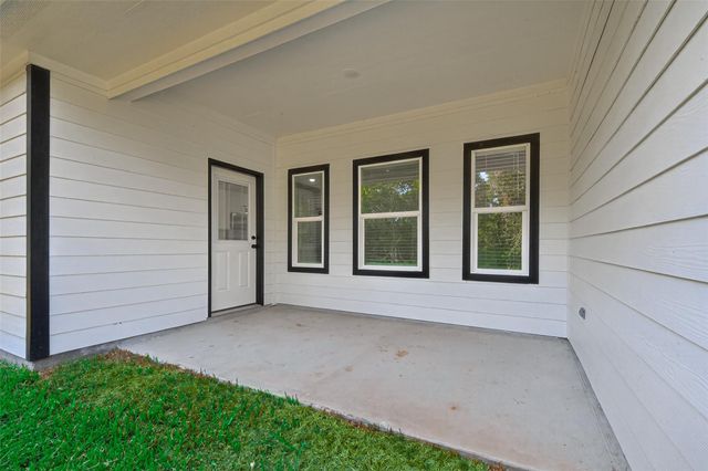 113 County Road 645, Kenefick, TX 77535