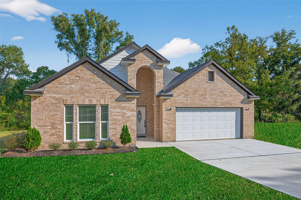 113 County Road 645, Kenefick, TX 77535