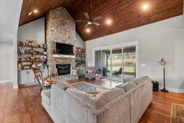 521 Horns Creek Road, Old Fort, TN 37362