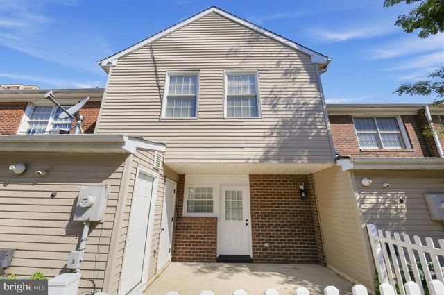 203 STEVENS CT, Camden, NJ 08103