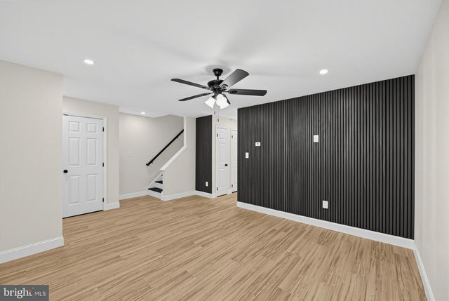 203 STEVENS CT, Camden, NJ 08103