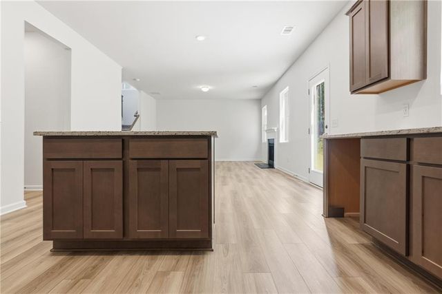 273 Bloomfield Circle, Canton, GA 30114