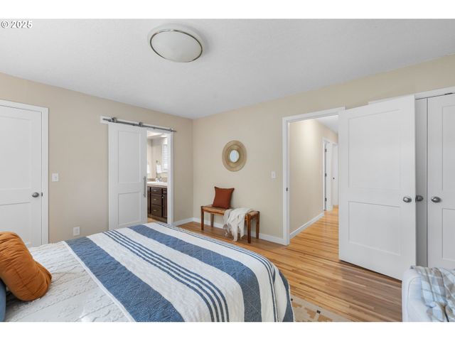 1386 Se 37TH Ave, Hillsboro, OR 97123