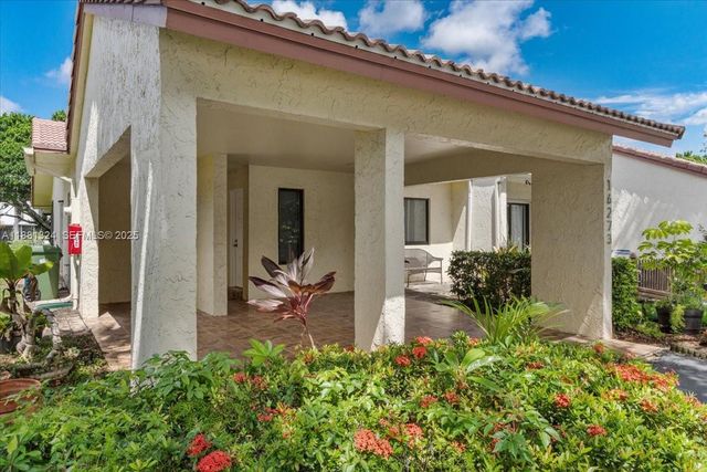 16273 Laurel Drive 7, Weston, FL 33326