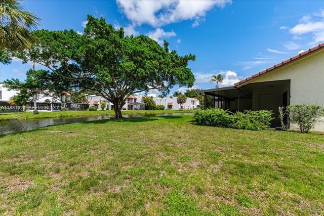 16273 Laurel Drive 7, Weston, FL 33326