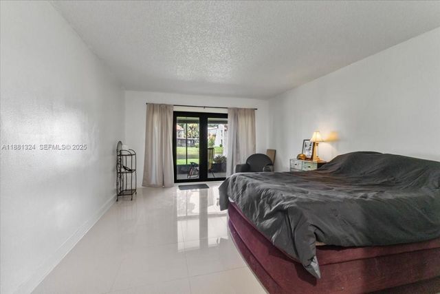 16273 Laurel Drive 7, Weston, FL 33326