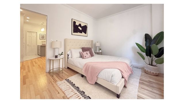 112 W 72nd St Apt 6F, New York City, NY 10023