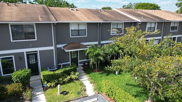 850 Hill Drive D, West Palm Beach, FL 33415