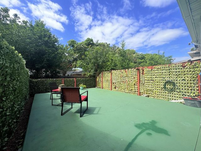 850 Hill Drive D, West Palm Beach, FL 33415