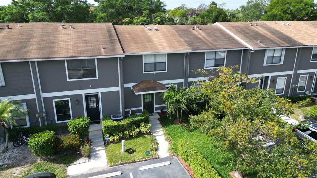 850 Hill Drive D, West Palm Beach, FL 33415