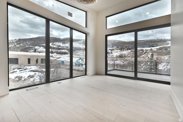 3885 E ISLAY DR, Kamas, UT 84036