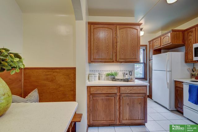 614 N 47 Street, Omaha, NE 68132