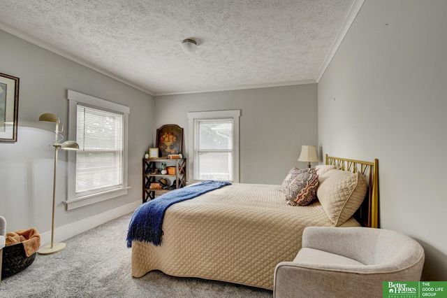 614 N 47 Street, Omaha, NE 68132