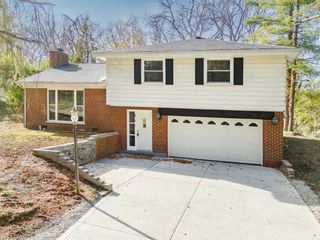 881 Asbury Road, Anderson Twp, OH 45255