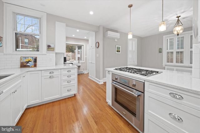 2705 BAYNARD BLVD, Wilmington, DE 19802