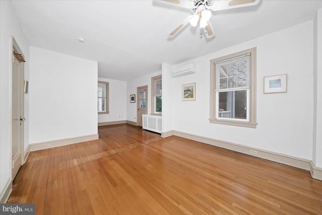 2705 BAYNARD BLVD, Wilmington, DE 19802