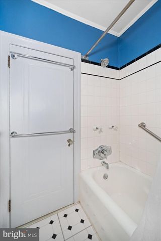 2705 BAYNARD BLVD, Wilmington, DE 19802