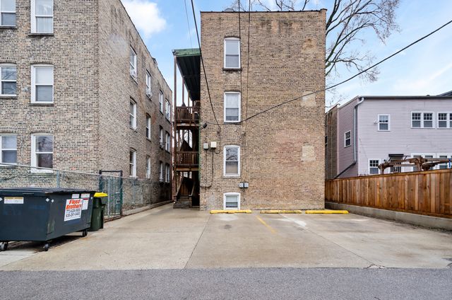 4910 N Spaulding Avenue 1E, Chicago, IL 60625