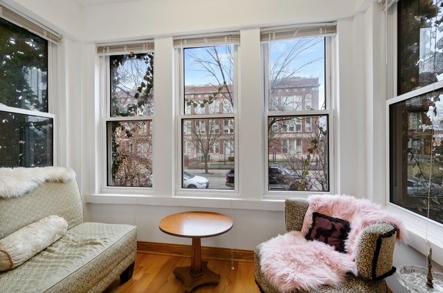 4910 N Spaulding Avenue 1E, Chicago, IL 60625