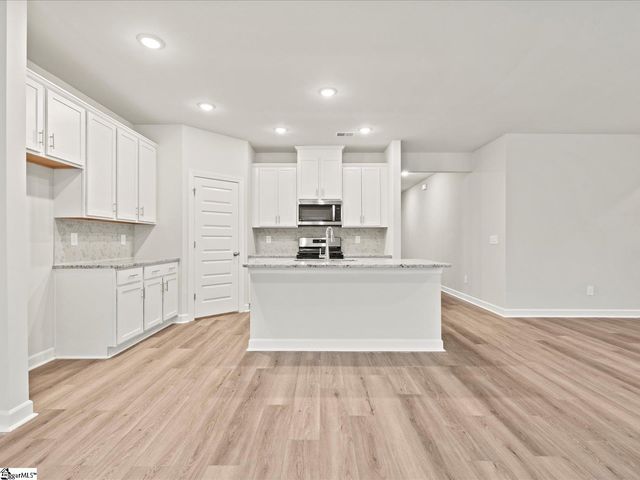 104 Blooming Meadow Road, Piedmont, SC 29673