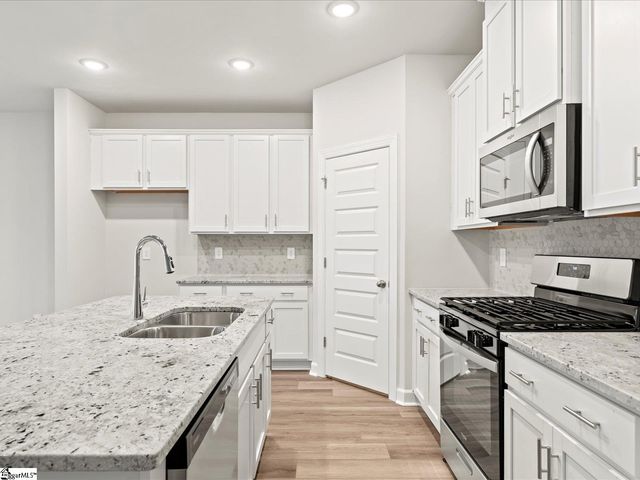 104 Blooming Meadow Road, Piedmont, SC 29673