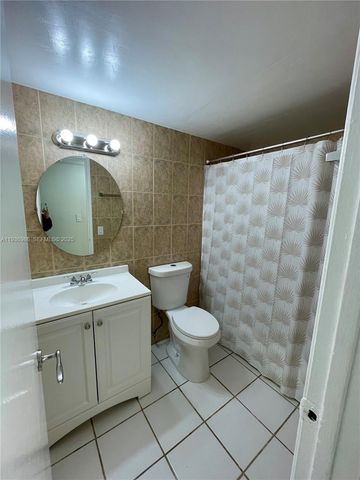 245 NW 109th Ave 104, Miami, FL 33172