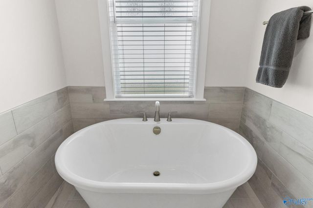 241 Farmhouse Drive, Madison, AL 35757