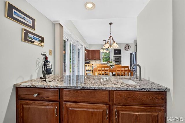 16850 Westglen Farms Drive, Wildwood, MO 63011