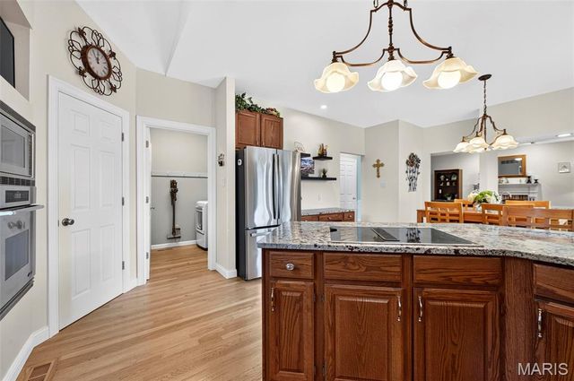 16850 Westglen Farms Drive, Wildwood, MO 63011