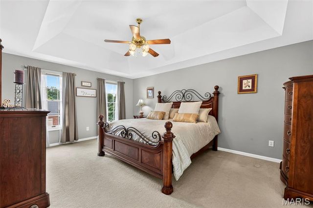 16850 Westglen Farms Drive, Wildwood, MO 63011