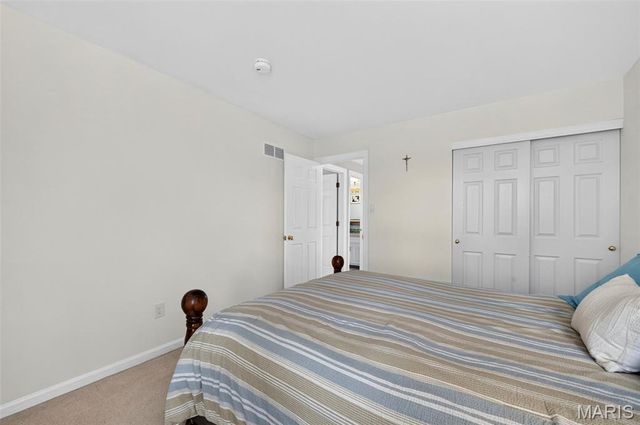 16850 Westglen Farms Drive, Wildwood, MO 63011