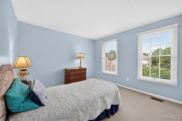 16850 Westglen Farms Drive, Wildwood, MO 63011