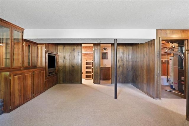 3008 S Bryn Mawr Drive, Independence, MO 64057