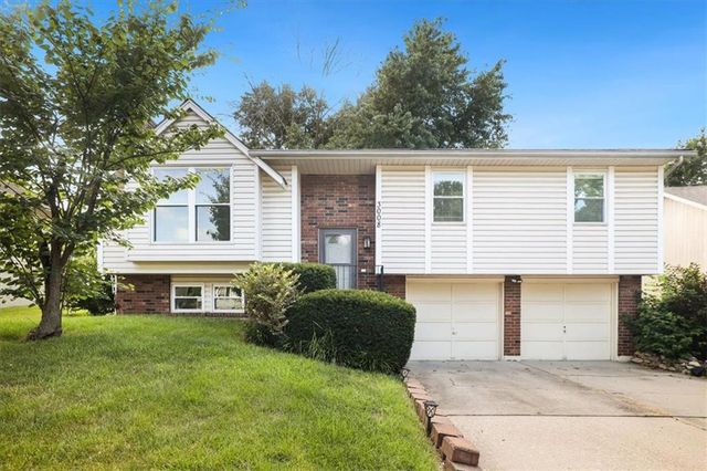 3008 S Bryn Mawr Drive, Independence, MO 64057