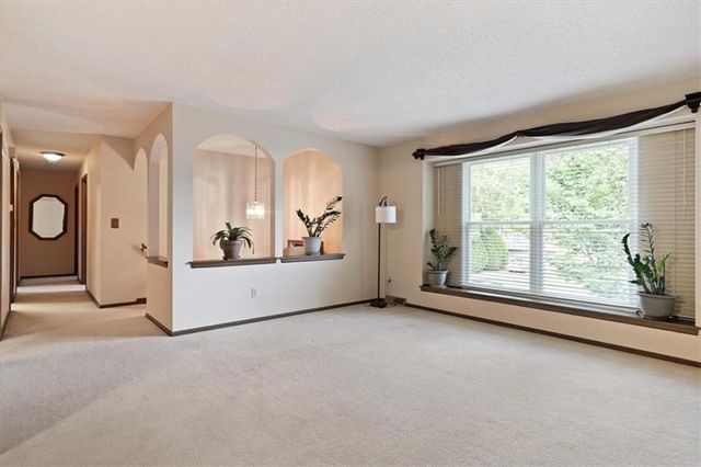 3008 S Bryn Mawr Drive, Independence, MO 64057